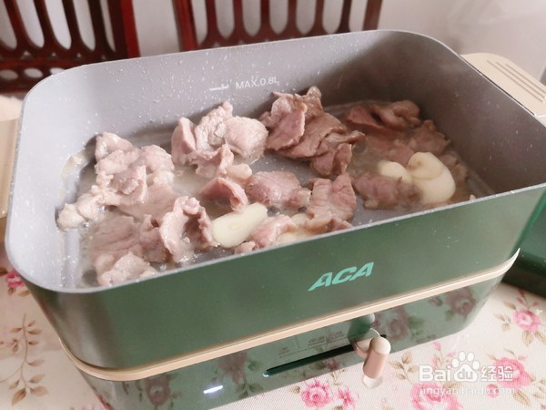 花菜炒肉片的做法