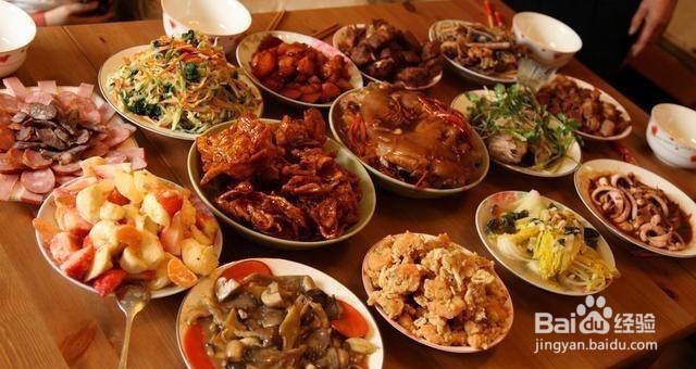 <b>东北人年夜饭都有那些当地特色菜，你知道吗</b>