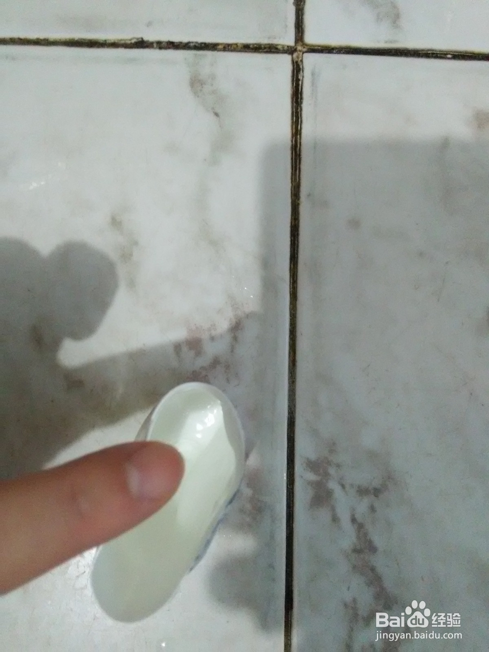 洗面奶用到最后挤不出来怎么办？