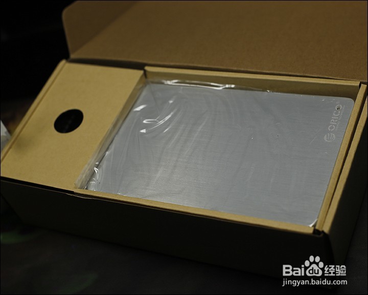 ORICO品牌MD35-C型号3.5寸硬盘盒开箱晒物