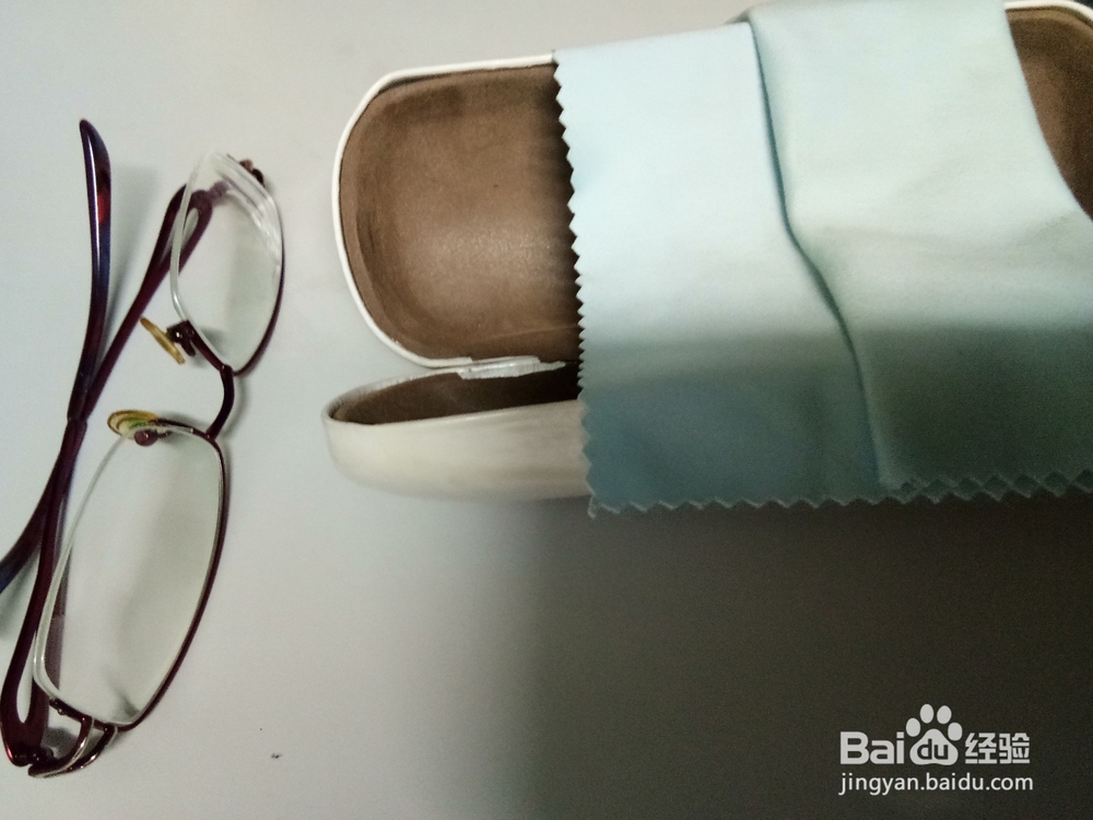 爱护眼镜小常识