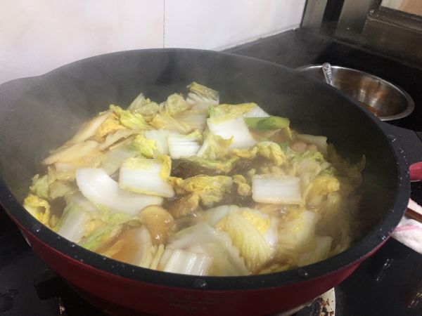 猪肉白菜炖粉丝