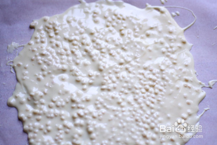 如何做出香气四溢的巧克力慕斯蛋糕？