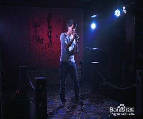 男生送什么礼物给女朋友才好。