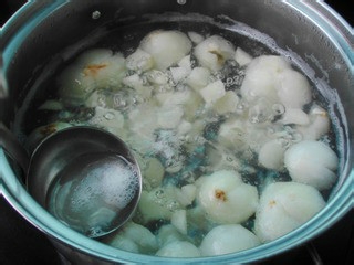 荔枝马蹄糖水