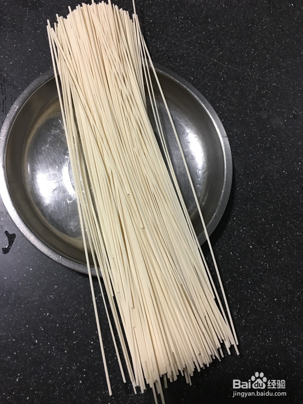 怎样做清甜牛肉面?