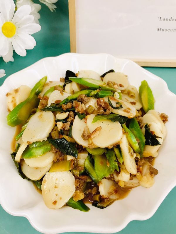 豇豆肉末炒年糕