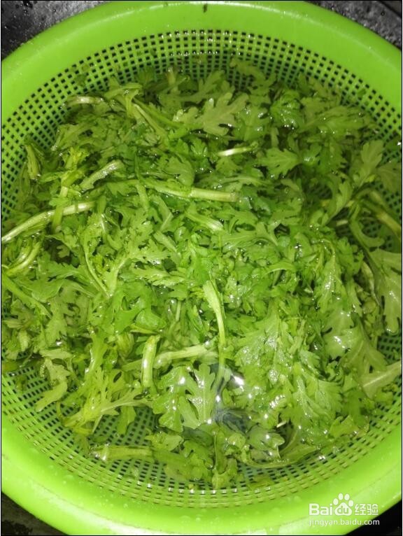 怎样做蒸茼蒿？