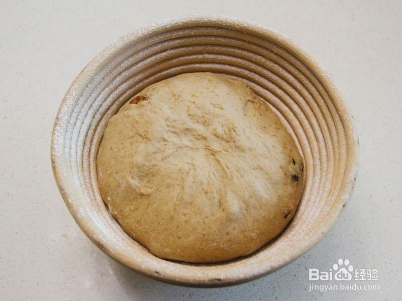 全麦核桃提子欧包的做法