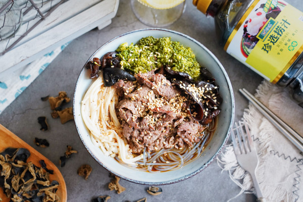 捞汁爽口牛肉粉丝