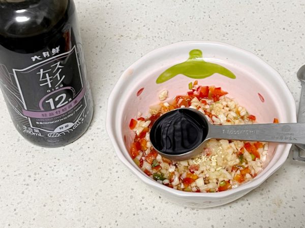 凉拌鸡蛋土豆丝