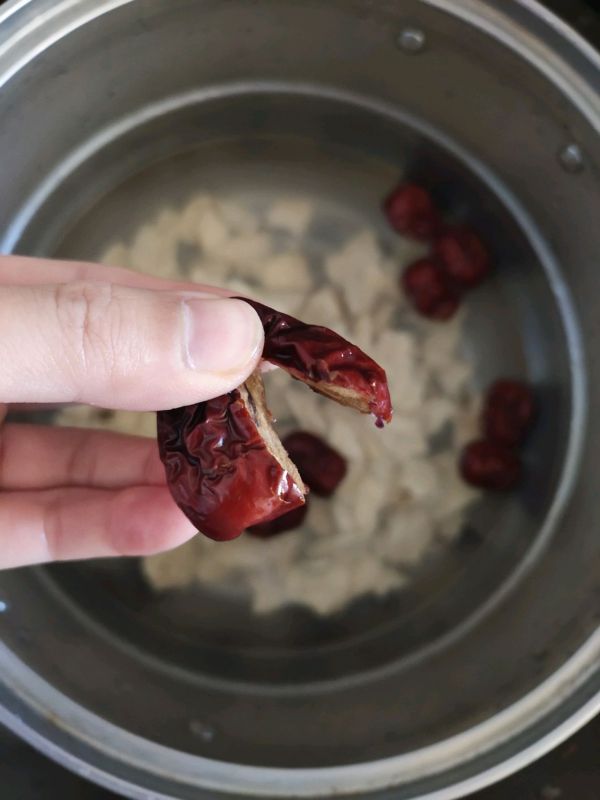 养胃润肠大枣红薯干稀饭