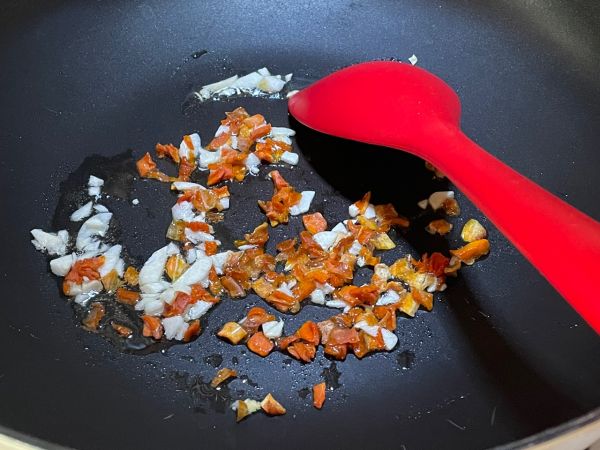 韩式辣酱杂蔬意面