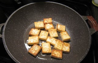 茶叶卤水豆腐制作的步骤