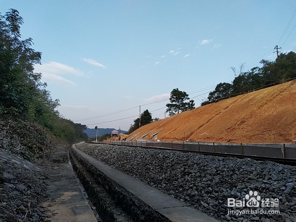 路堤碾压过程出现