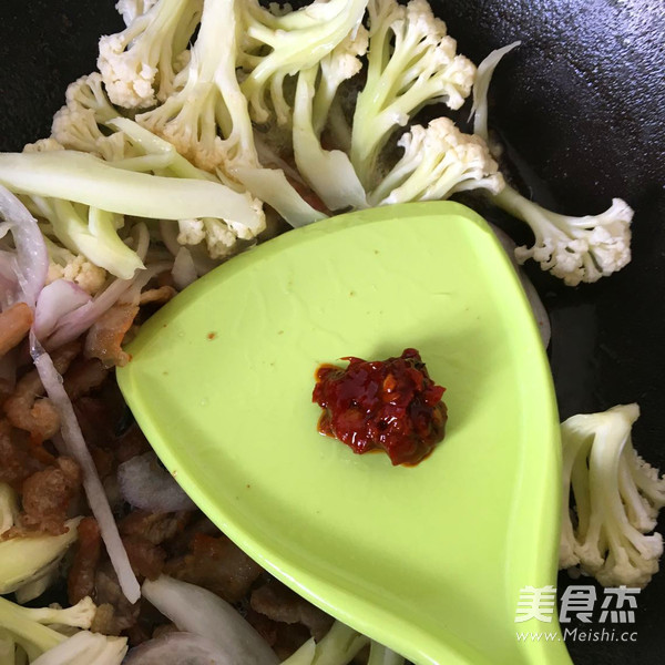有机花菜炒肉片