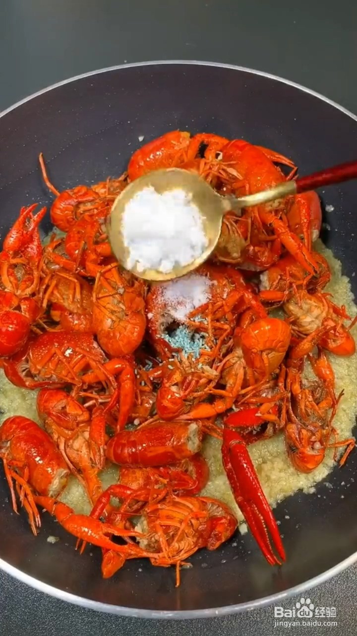 如何制作蒜蓉小龙虾