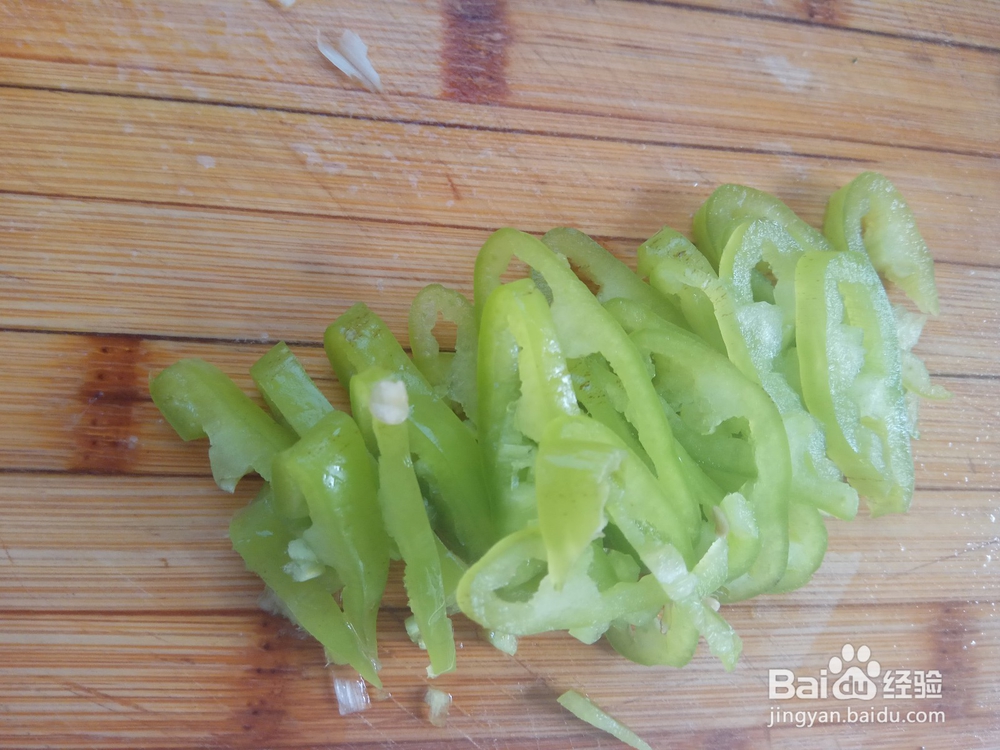 五香土豆青椒丝的做法