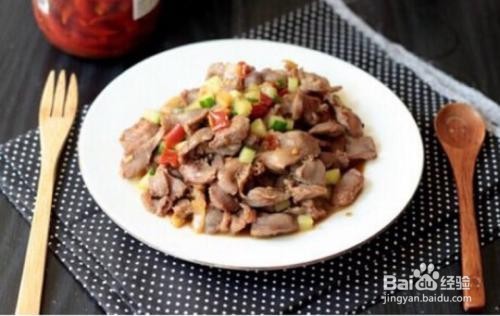 如何做家常炒鸡胗