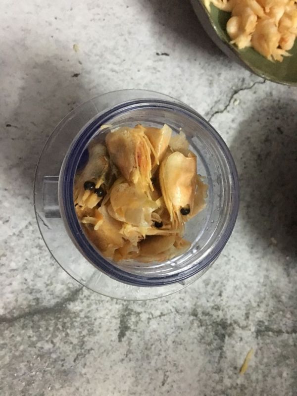 北极虾韭菜盒子
