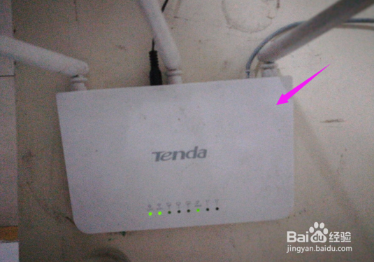 WiFi越用越卡? 教你用手机踢掉蹭网邻居