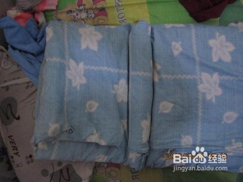 怎样把被子叠成豆腐块