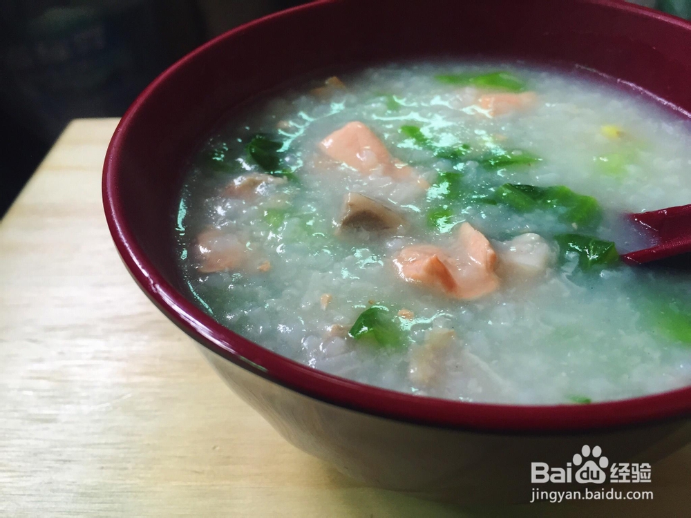 怎么吃都不腻的三文鱼蔬菜粥