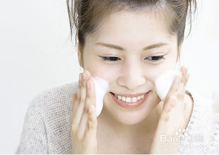 夏季护肤美白有哪些小方法？