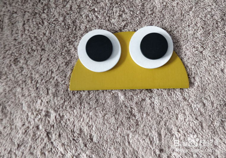 含四个香肠弯形的乌贼用蒙氏积木怎样拼?