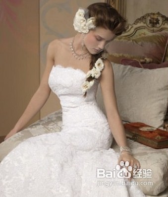 怎样根据自己的身材选择婚纱呢？