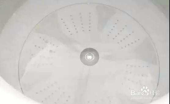 洗衣机用完别做这个动作,不然衣服就白洗了