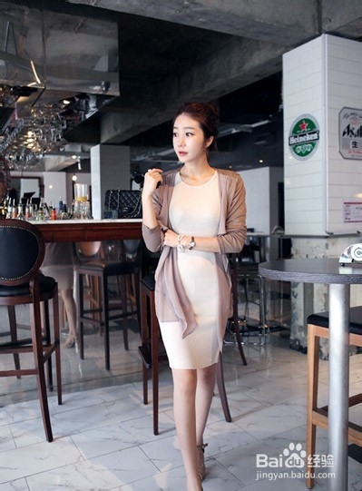 秋季服装调配 大爱针织开衫好帮手