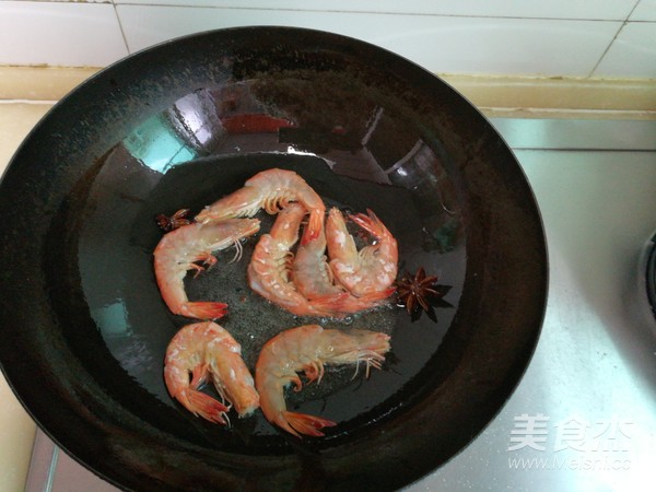 酸菜炖血肠的做法