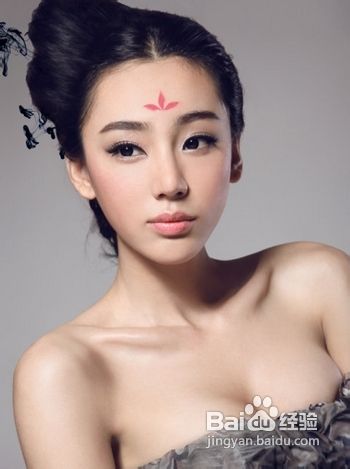 不同胸型的应该怎么保养呢?