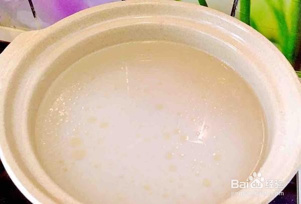 怎么做有胃口的砂锅皮蛋瘦肉粥