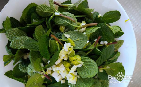 一步步做大家都喜欢的炝拌十香菜