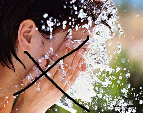 炎热的夏季皮肤晒伤后怎么办？