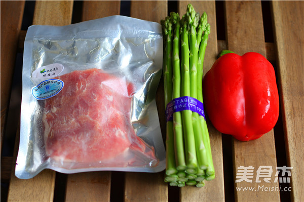 芦笋炒猪柳的做法