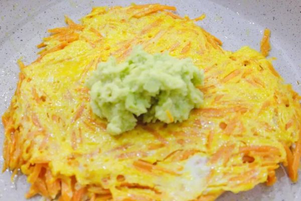 牛肉果地瓜丝鸡蛋饼