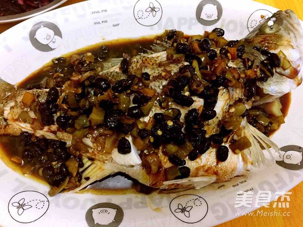 剁椒豆豉鲈鱼