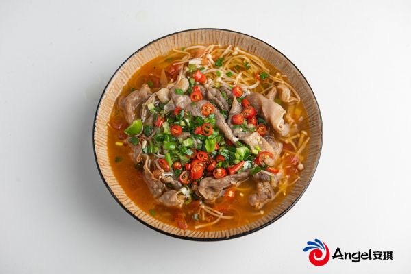 夏日开胃酸汤肥牛