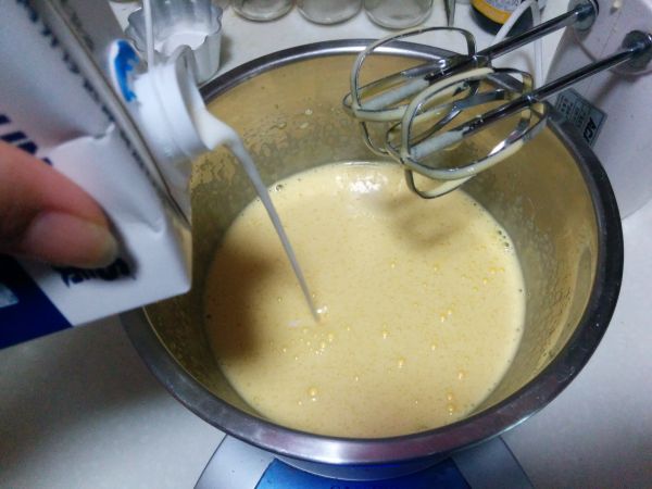 长颈鹿斑纹蛋糕卷