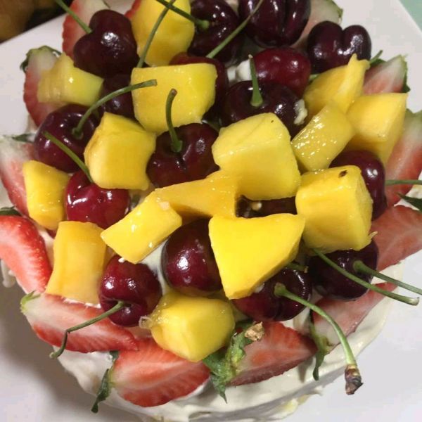 草莓芒果千层蛋糕