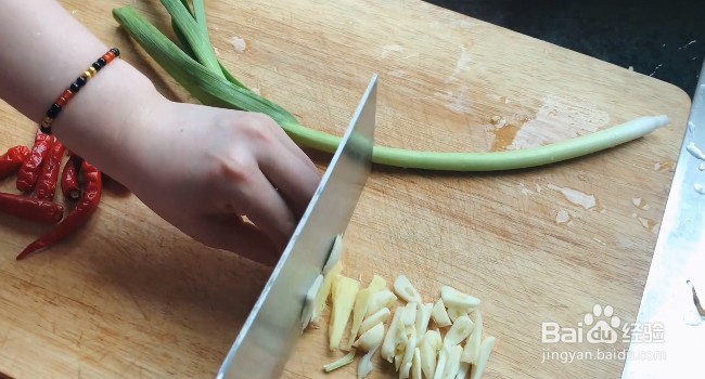 如何做一道好吃下饭的回锅肉