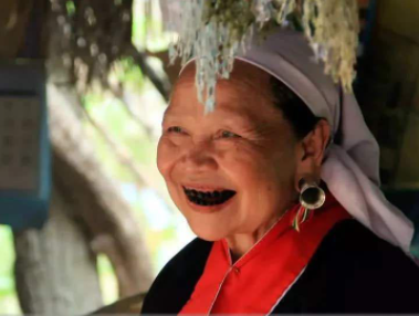 泰国古代牙齿为什么是黑的