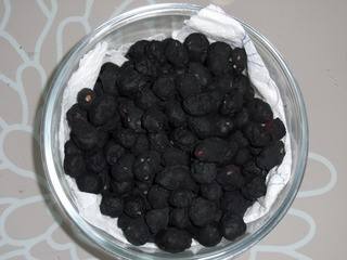 竹炭花生怎么做