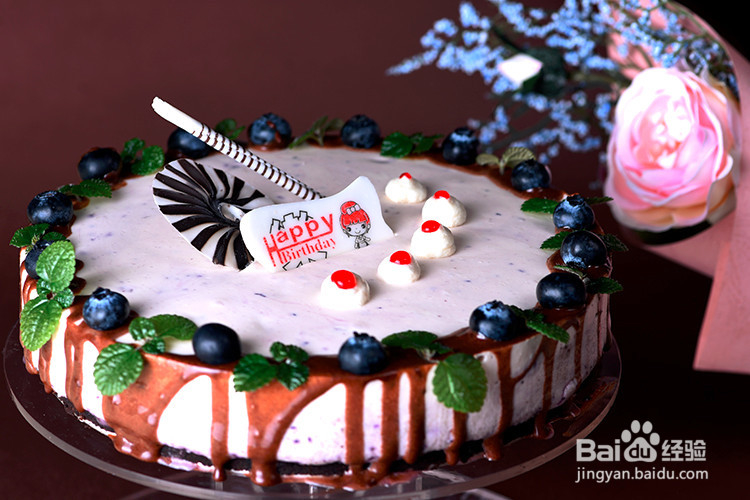 <b>蓝莓冻芝士蛋糕的做法 烘焙食谱</b>