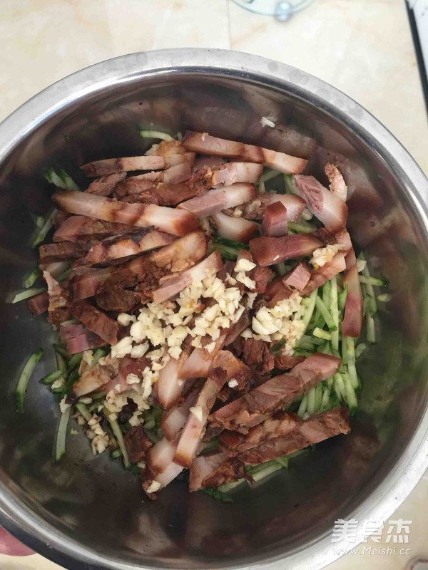 凉拌猪头肉的做法