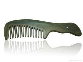 如何解决长头发在秋冬季的干燥和静电问题