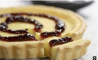 怎样在家自制美味的蓝莓酱乳酪派